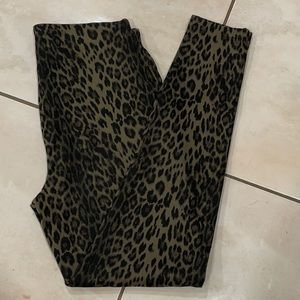 INC Women's Pants Green Size 4 Animal Print Skinny Leg Stretch $59